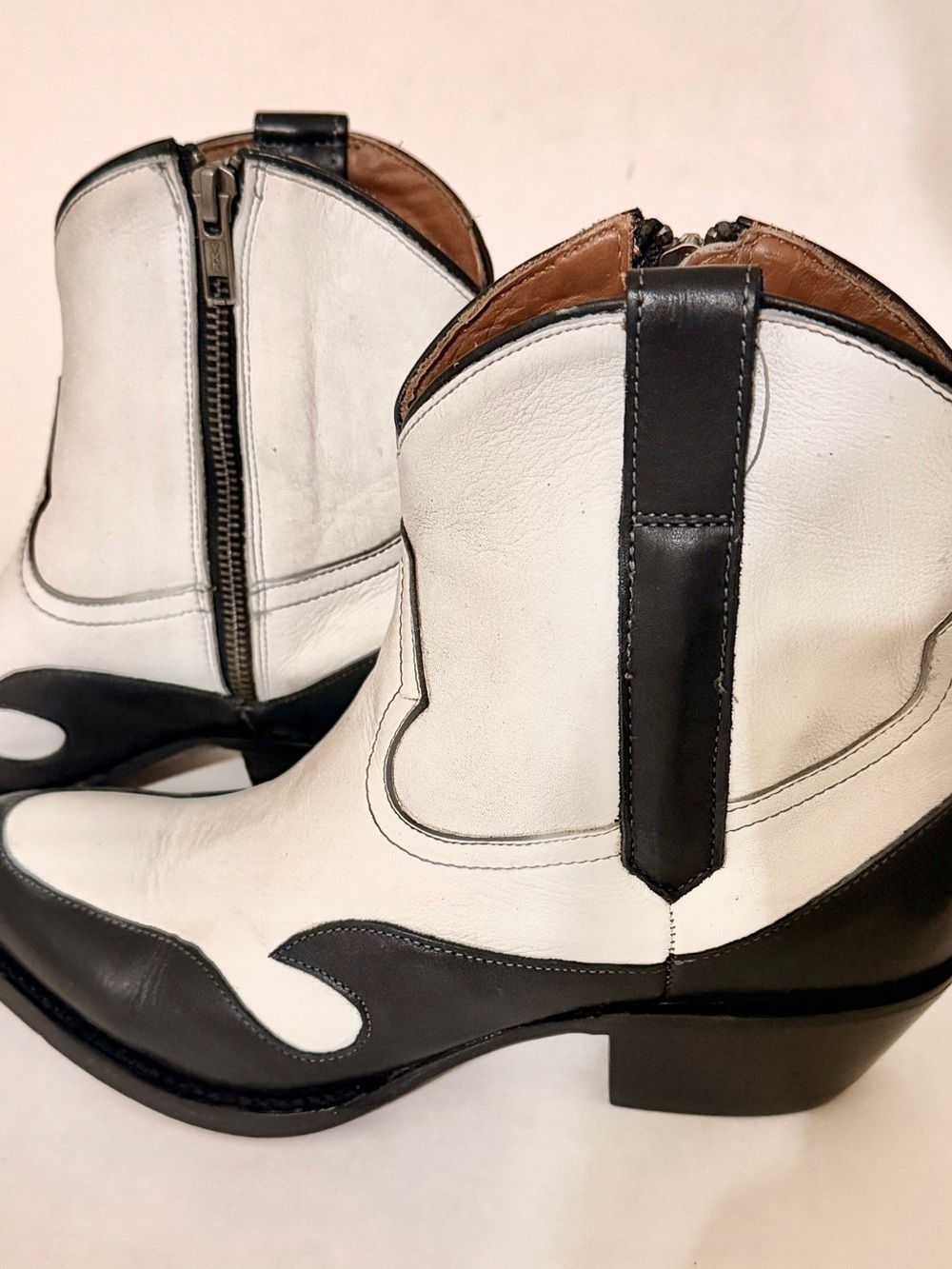 LUCCHESE New with Box Black White Flame Overlay Side Zip Leather Ankle Boots si